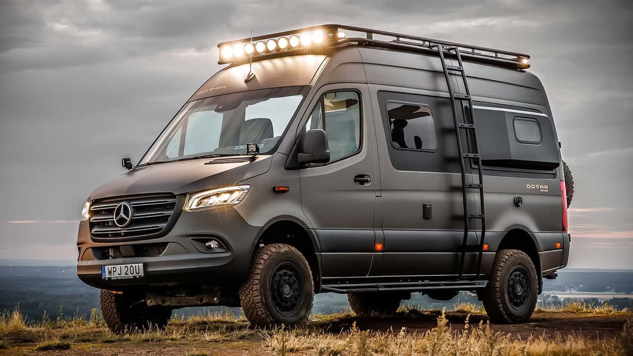CAMPER OFF ROAD